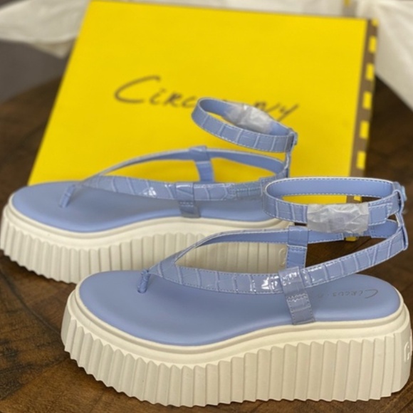 CIRCUS NY Women's Elana Platform Sandals* - Picture 1 of 7